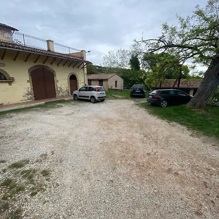 In An 1800s Frescoed With Panoramic Solarium And Historic Park - Mastrangelo 4*